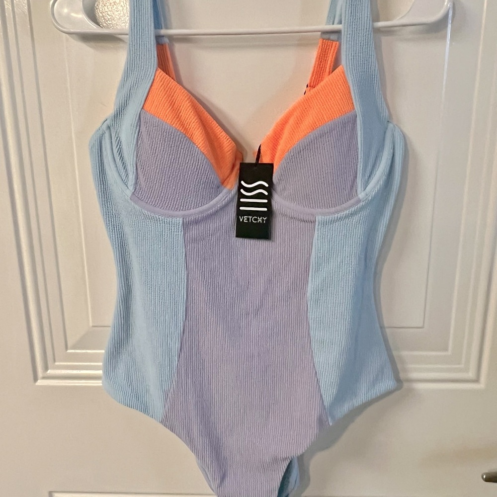 NWT Vetchy onepiece Candy swimsuit size Large